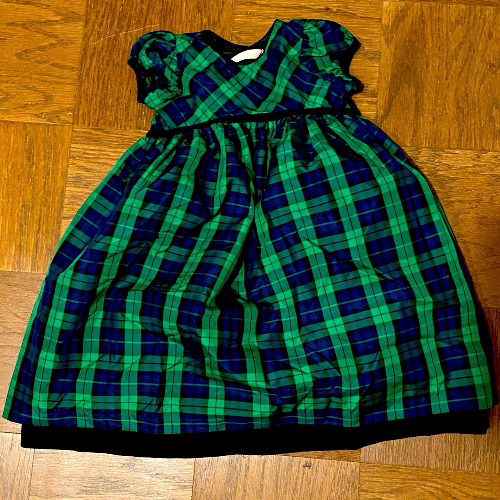 Girls 5T plaid Holiday dress